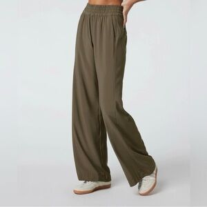 NEW VUORI women’s Villa wideleg